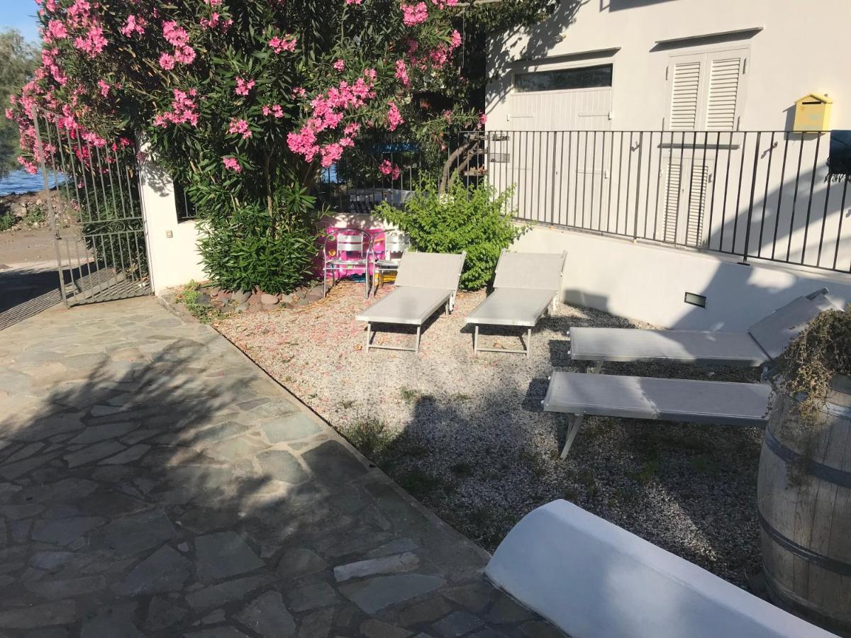 B&B La Goletta Di Salina Santa Marina Salina Bagian luar foto